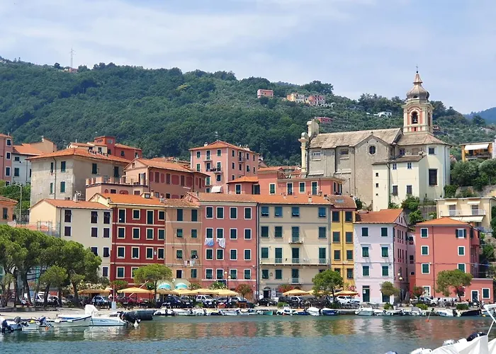 Carugio Del *