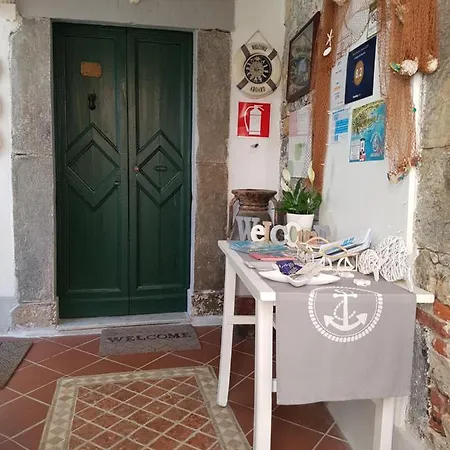 Carugio Del Alojamento de Acomodação e Pequeno-almoço *