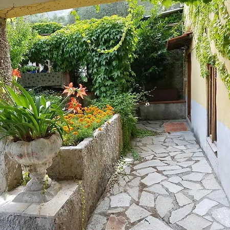 Carugio Del Bed & Breakfast *