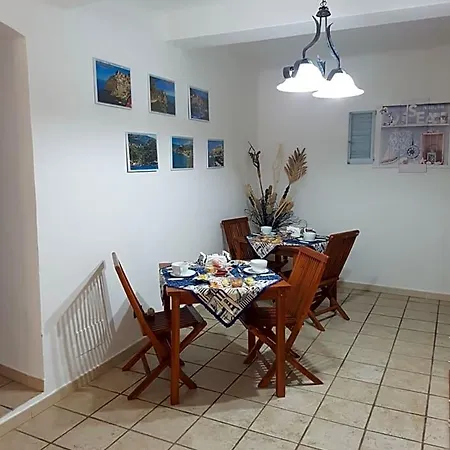 Couette-café Carugio Del Fezzano (Liguria)