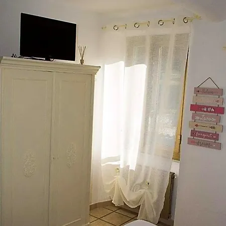 Carugio Del Couette-café
