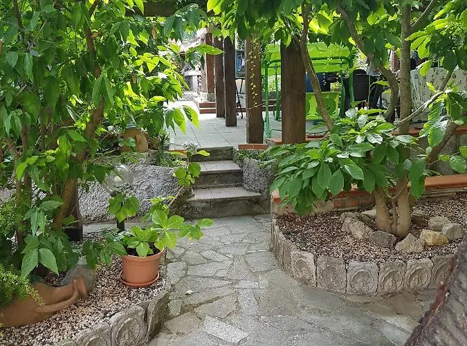 Carugio Del * Fezzano (Liguria)